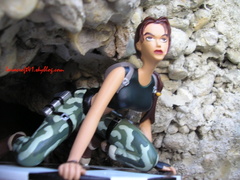 figurine tomb raider edition atlas