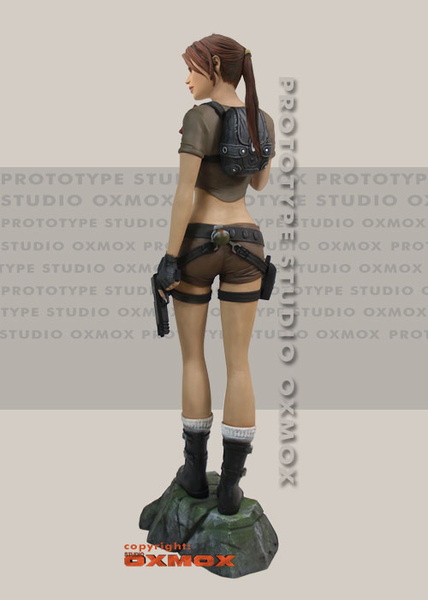 statue-lifesize-laracroft-prototype-oxmox-tombraider-legend_05.jpg