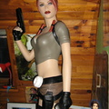 statue-taille-reelle-tomb-raider-legend