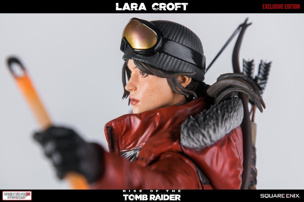 statue-gamingheads-laracroft-riseofthe-tombraider-20years-exclusive 05