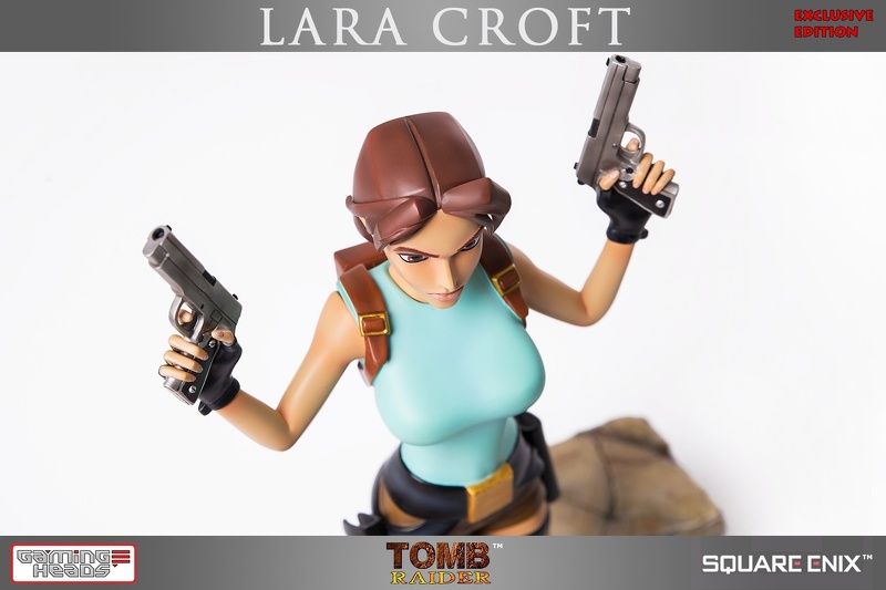 statue-laracroft-tombraider1-20years-exclusive_09.jpg