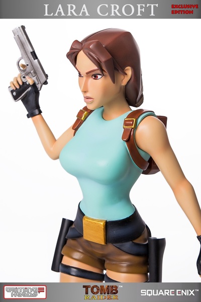 statue-laracroft-tombraider1-20years-exclusive_38.jpg