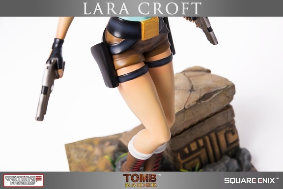 statue-laracroft-tombraider1-20years 13