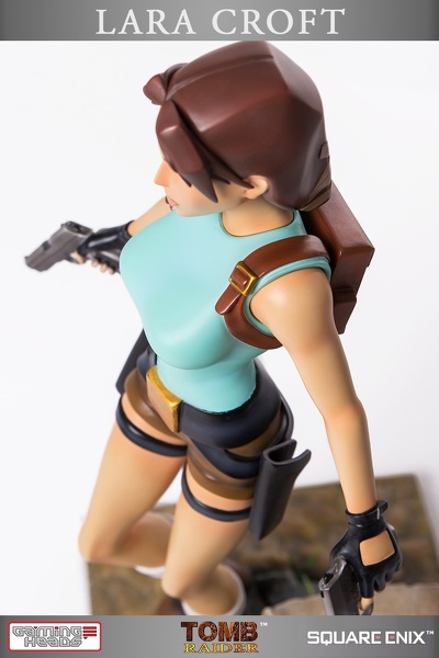 statue-laracroft-tombraider1-20years_34.jpg