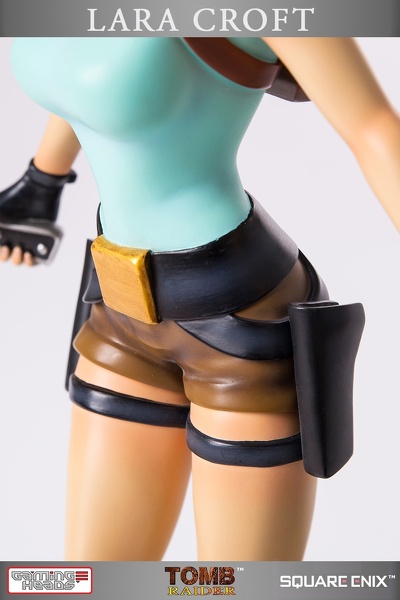 statue-laracroft-tombraider1-20years_41.jpg