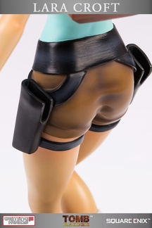 statue-laracroft-tombraider1-20years 43