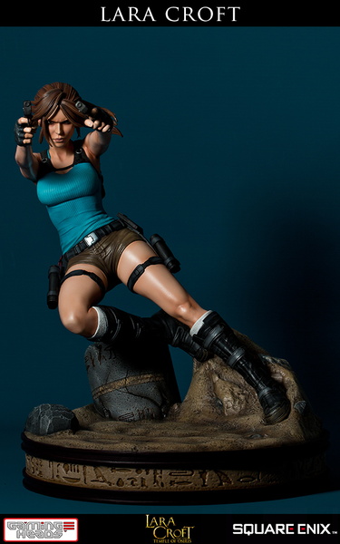 statuette-gamingheads-laracroft-temple-osiris_02.jpg