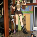 lara-croft-sideshow01.jpg