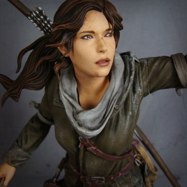 statuette-laracroft-rise-of-the-tombraider-microsoft_04.jpg