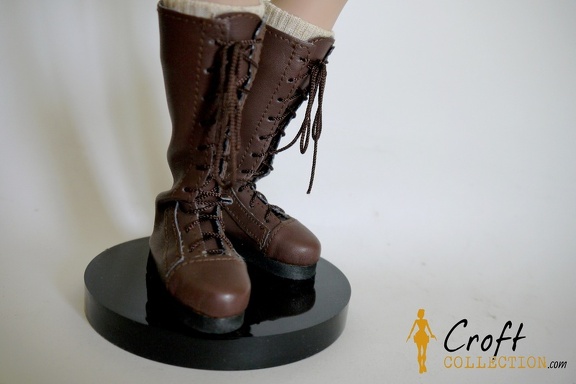 lara-croft-tonner-anniversary (7)