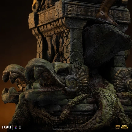 statue-ironstudios-laracroft-tombraider-12