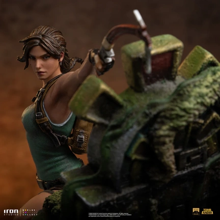 statue-ironstudios-laracroft-tombraider-09