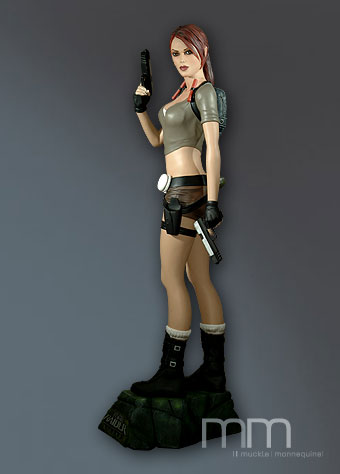 statue-lifesize-laracroft-muckle-tombraider-legend 04