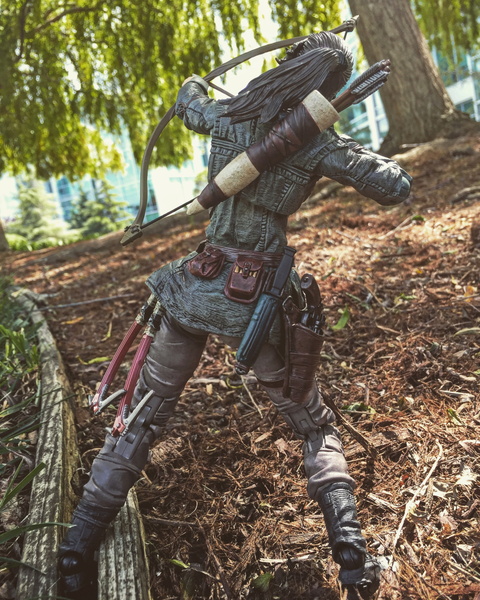 figurine-play-art-kai-rise-of-the-tombraider 14