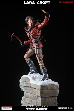 statue-gamingheads-laracroft-riseofthe-tombraider-20years-exclusive 65