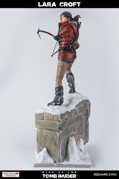 statue-gamingheads-laracroft-riseofthe-tombraider-20years-regular_19.jpg