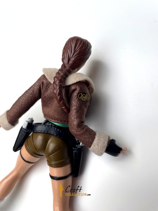 playmates-tombraider2-bomberjacket (3)