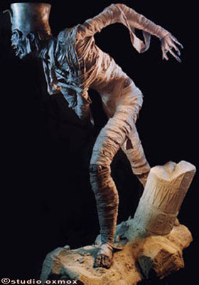 statue-lifesize-laracroft-prototype-oxmox-tombraider2_07.jpg